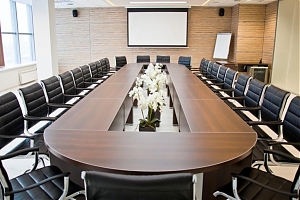 Круглый стол "Как мы оказались в плену у социального искусства"