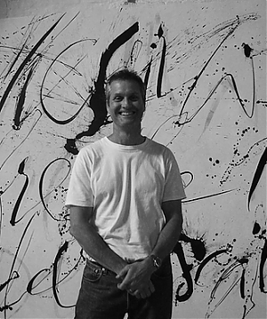 Международный  перформанс,  «Черно-белая тишина»